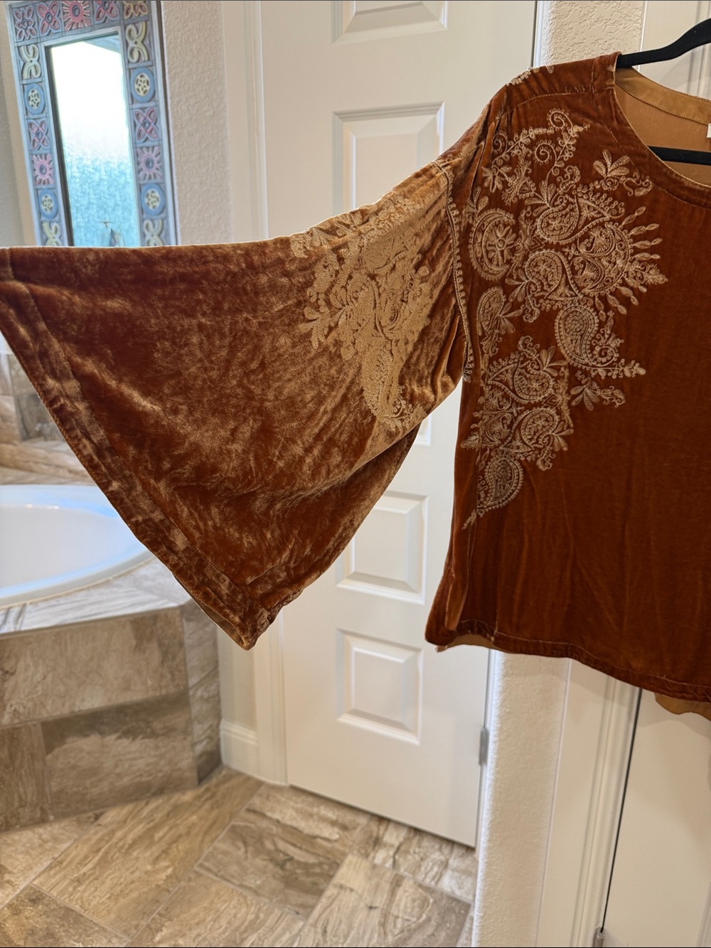Sundance Velvet Paisley Embroidered Top - Rust & Cream - Picture 4 of 6